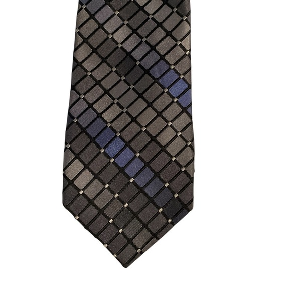 Kenneth Cole Reaction Other - Kenneth Cole Reaction Silk Necktie